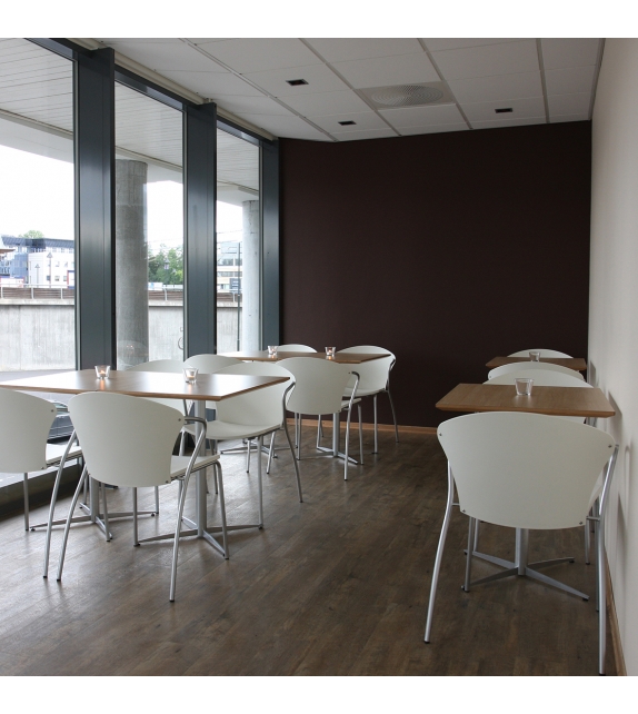 Bessi OneCollection Stacking Chair