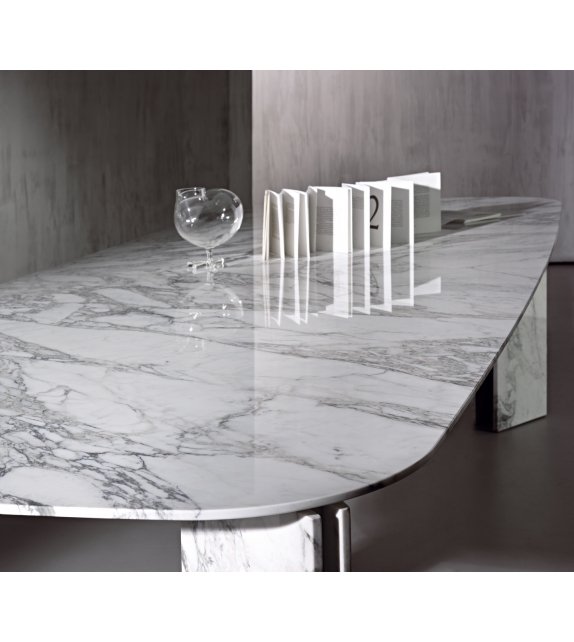 Maxwell Acerbis Table