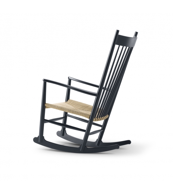 The People's Fredericia Mecedora J16