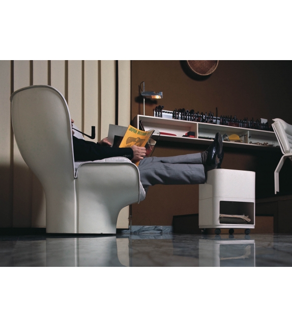 Elda Longhi Armchair