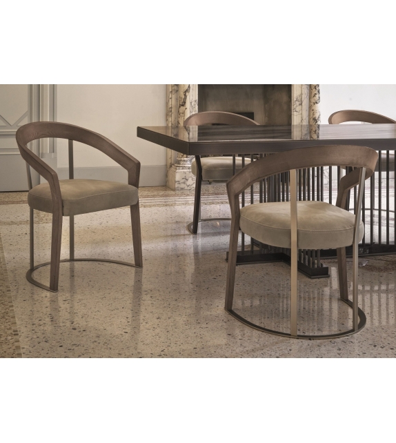 Frances Longhi Chaise