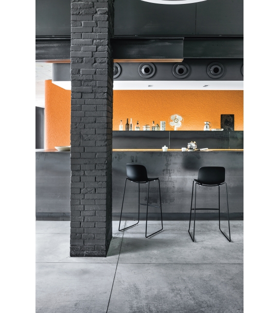 Troy Polypropylene Magis Taburete