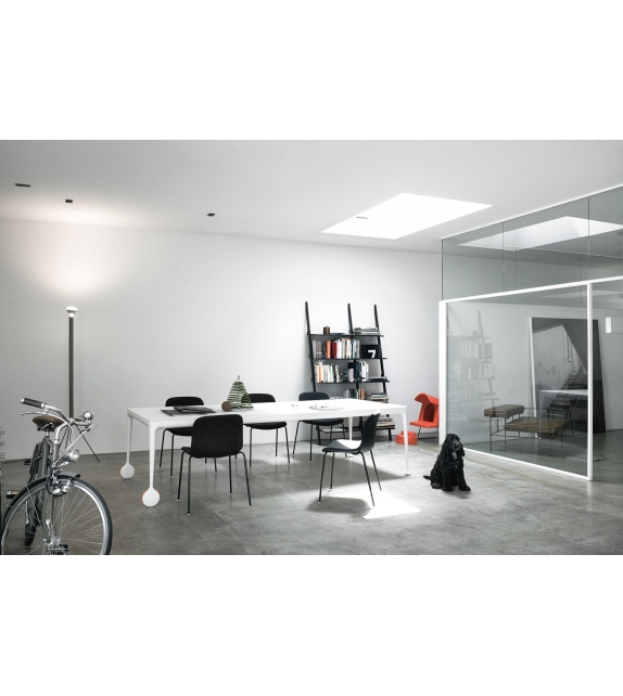 Big Will Table Magis