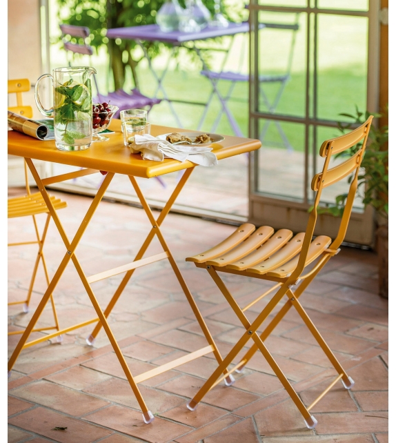 Arc en Ciel Emu Chaise