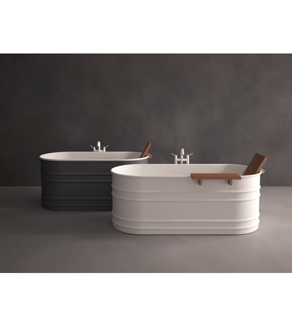 Vieques Agape Bathtub