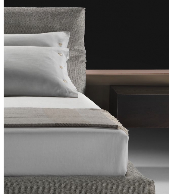 Newbridge Flexform Cama