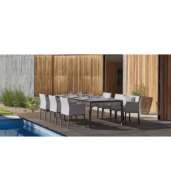 Trento Manutti Tisch