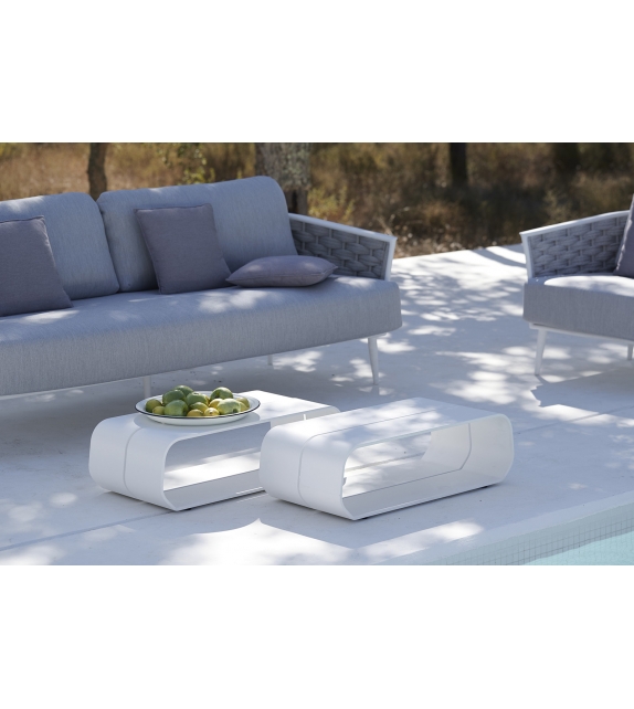 Round 48 Manutti Side Table