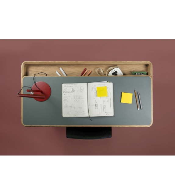 Avio InternoItaliano Bureau