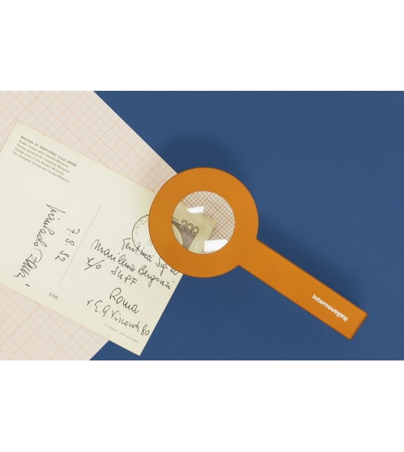 Stra InternoItaliano Magnifying Glass