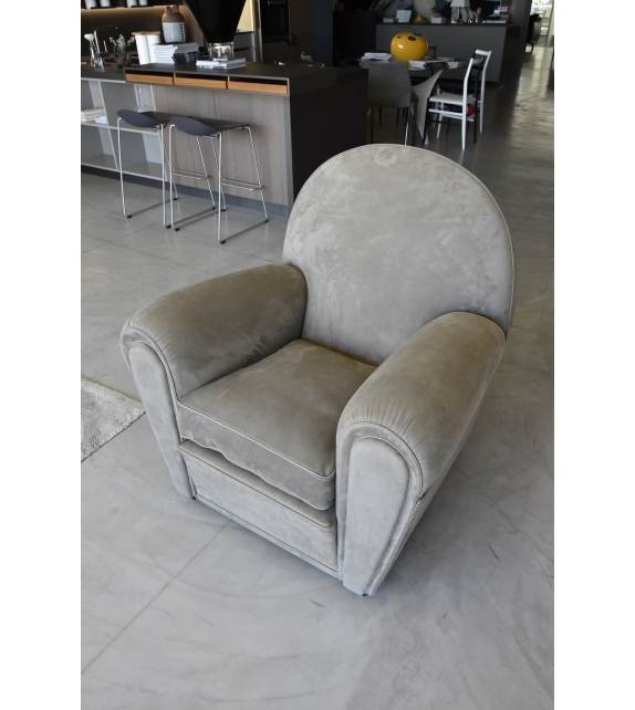 Vanity Fair Limited Edition Poltrona Frau Fauteuil