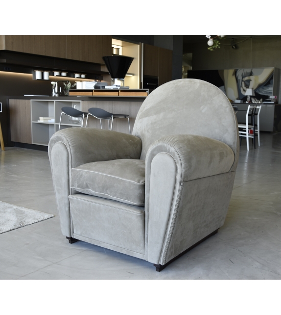 Vanity Fair Limited Edition Poltrona Frau Fauteuil