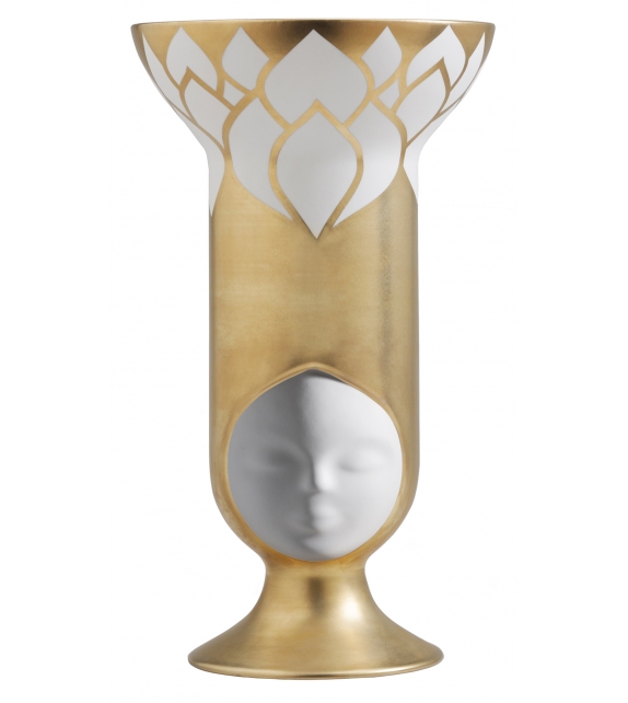 Sisters Thai Frida Vaso Bosa