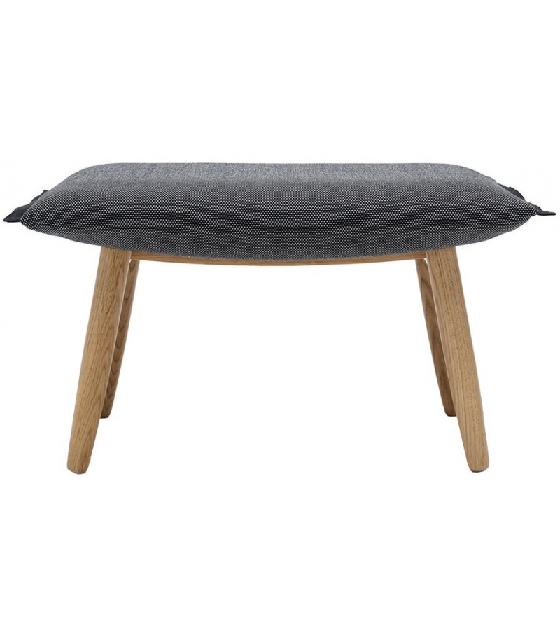E016 Embrace Carl Hansen & Søn Fußablage