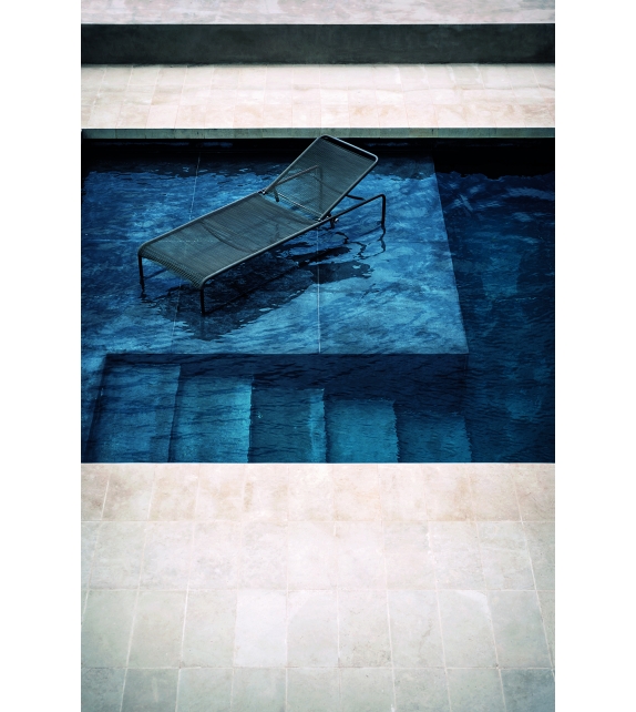 Harp 304 Sunlounger Roda