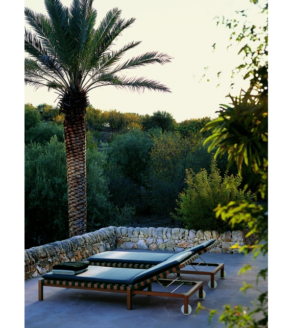 Mistral Sunlounger With Cushion Roda