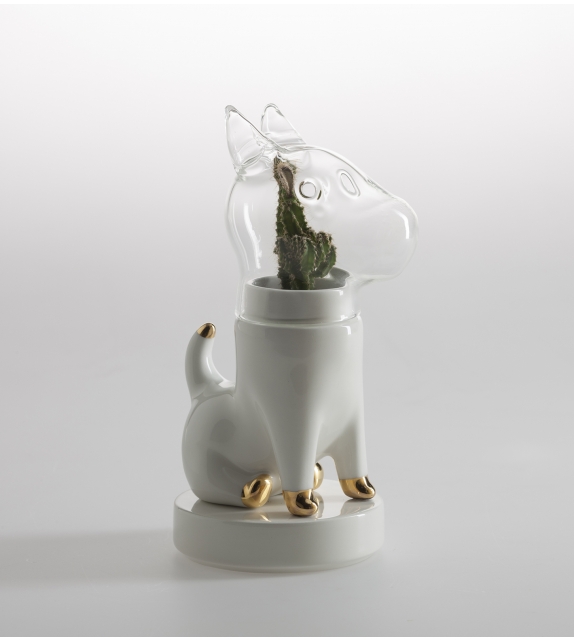 Dogsai Bosa Sculpture