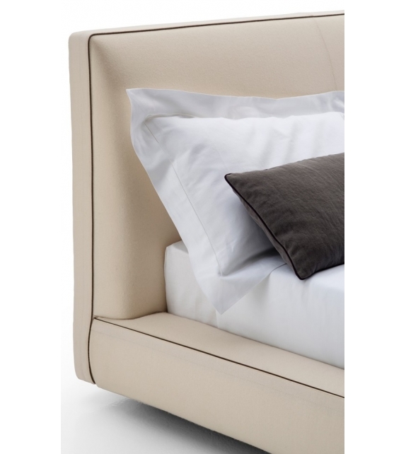 Richard B&B Italia Letto