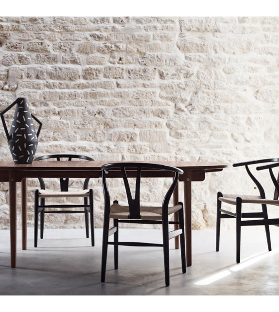 CH338 Carl Hansen & Søn Tisch