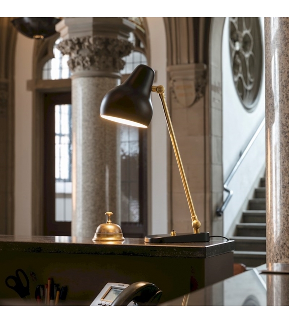 VL38 Louis Poulsen Lampe de Table