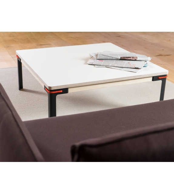 Seiltänzer Moormann Occasional Table