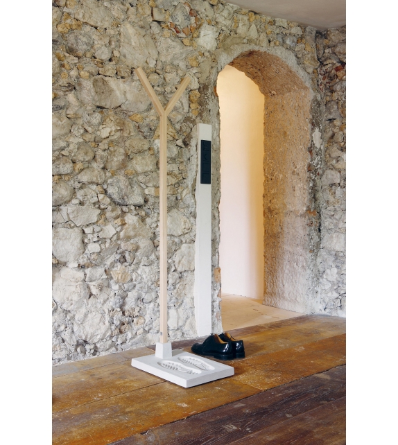 Stellvertreter Moormann Coat Rack