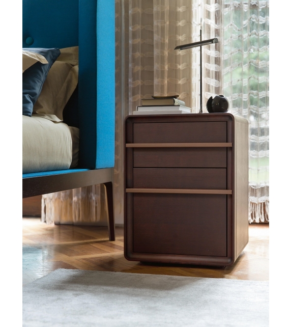 Aura Porada Bedside Table
