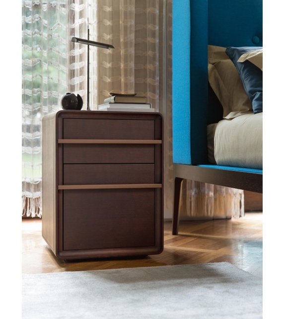 Aura Porada Bedside Table