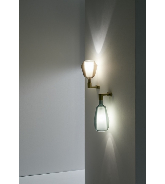 MOM Penta Wall Lamp