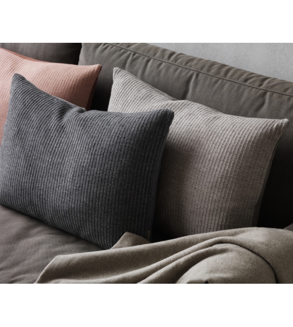 AiaYu Fritz Hansen Cushion