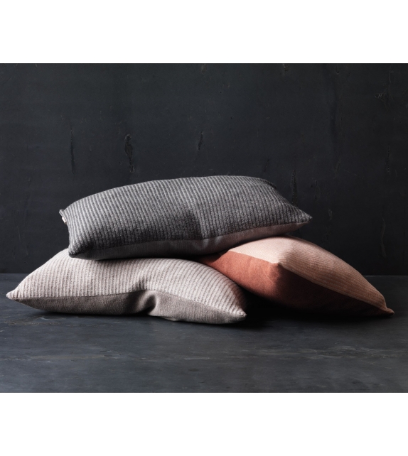 AiaYu Fritz Hansen Cushion