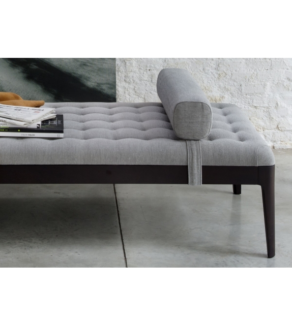 Scarlett Porada Bench