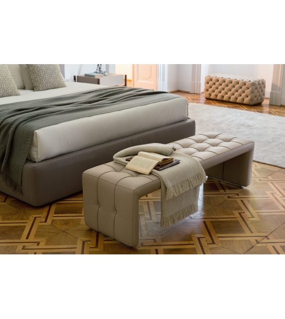 Scarlett Porada Bench