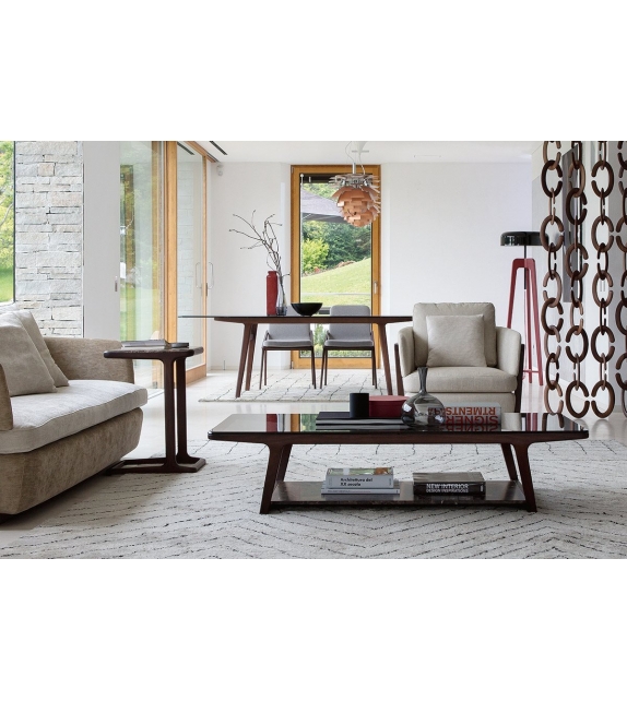 Script Porada Coffee Table