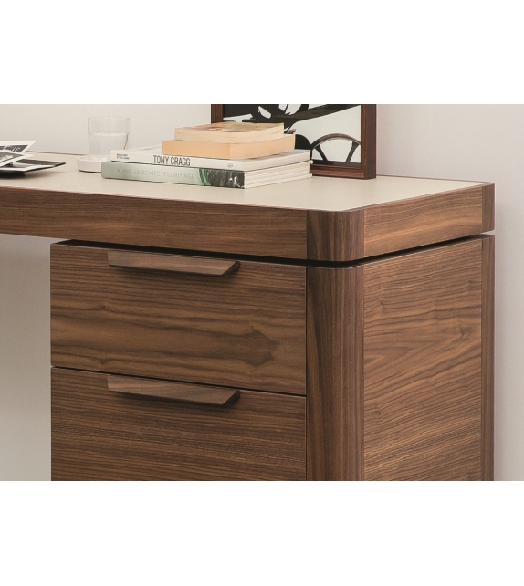 Afrodite Porada Bureau