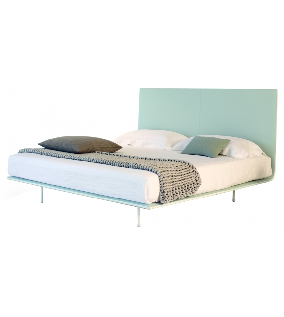 Thin Bonaldo Bed