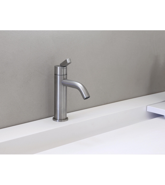 Square Agape Single Hole Tap