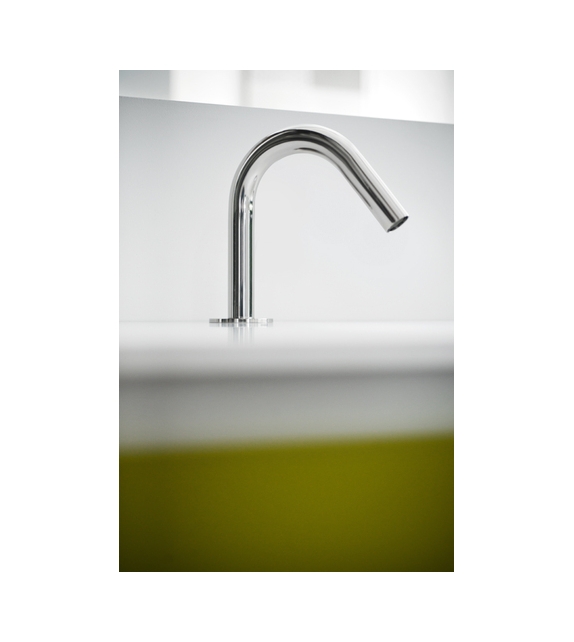 Square Agape Top Mounted Tap