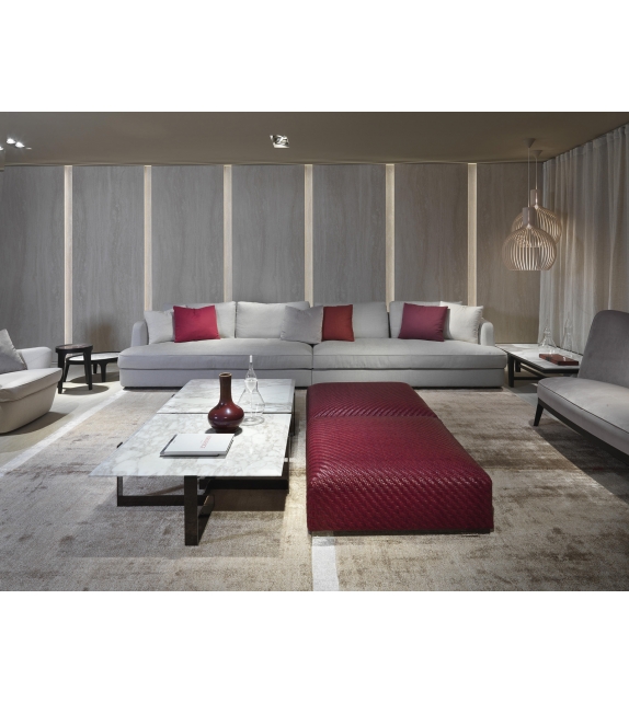 Carmen Flexform Pouf