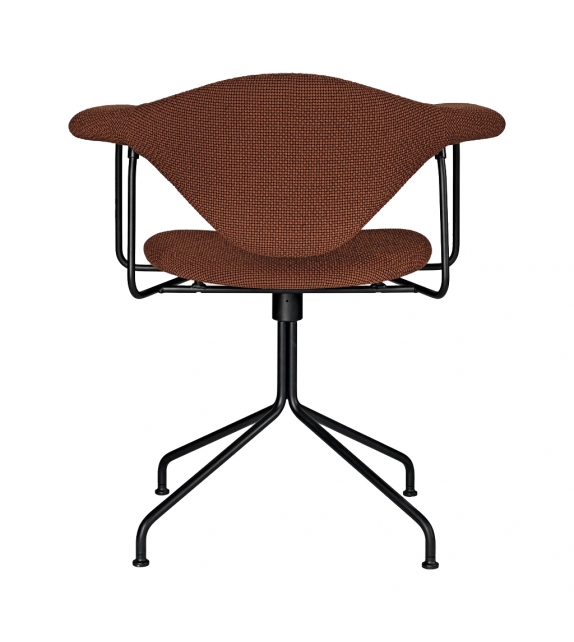 Masculo Dining Gubi Chaise avec Base Pivotante