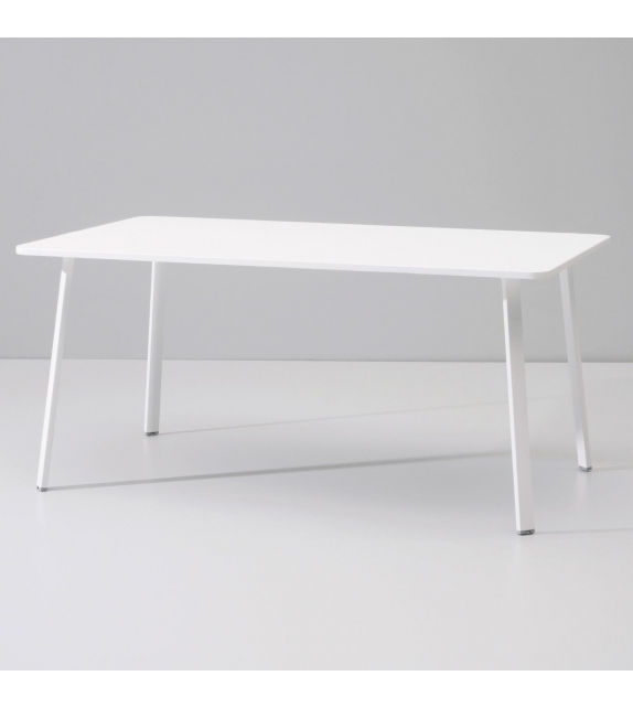 Village Kettal Table