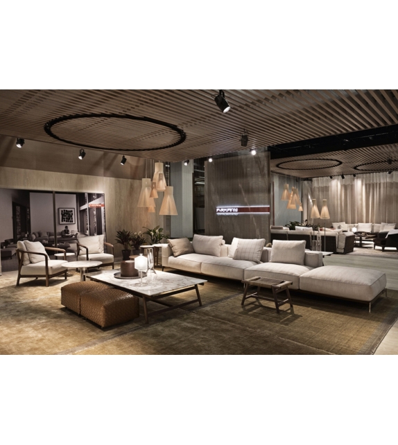 Bangkok Flexform Pouf