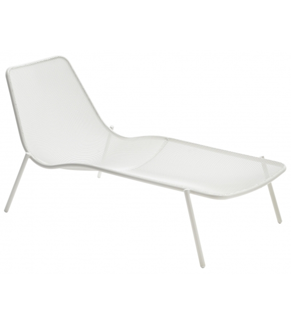 Round Emu Lounge Armchair