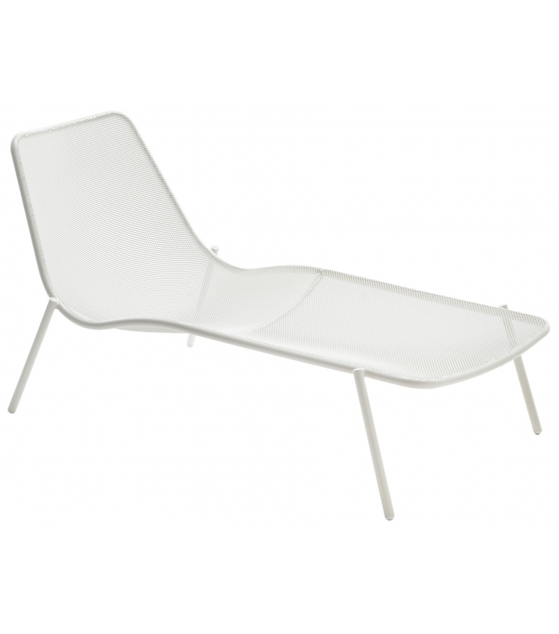 Round Emu Lounge Armchair