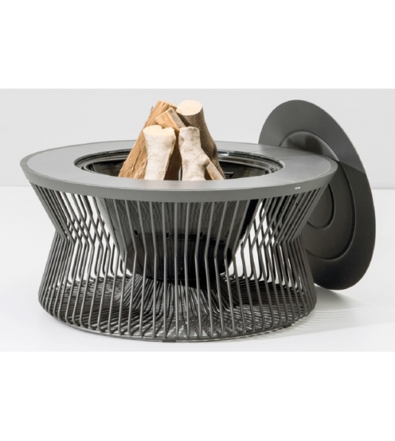 Fornerllo Kettal Feuerstelle