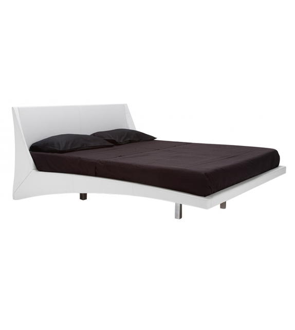 Dylan Cattelan Italia Bed