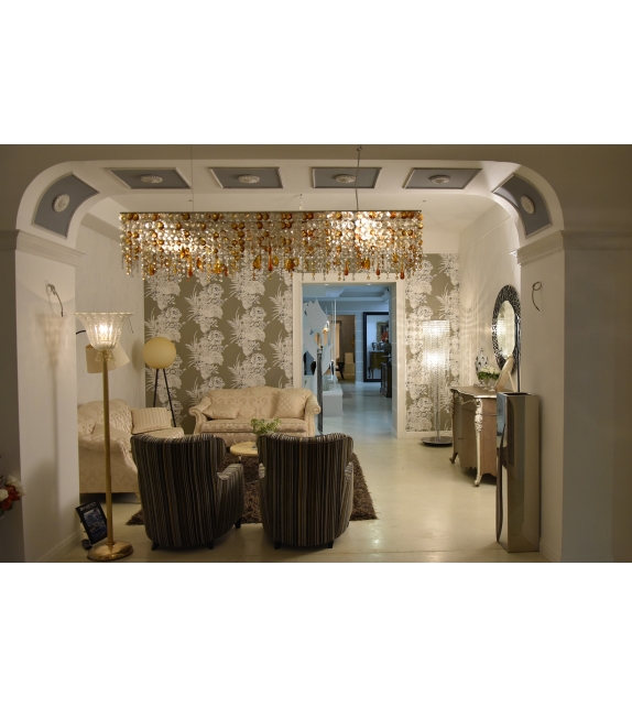 En Exposición - Karen Rugiano Chandelier