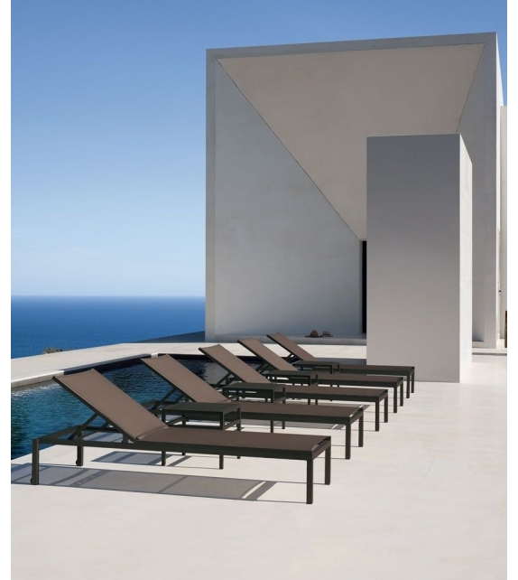 Landscapes Via Kettal Chaise Longue Empilable