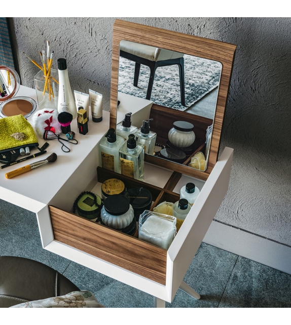 Batik Cattelan Italia Writing Desk