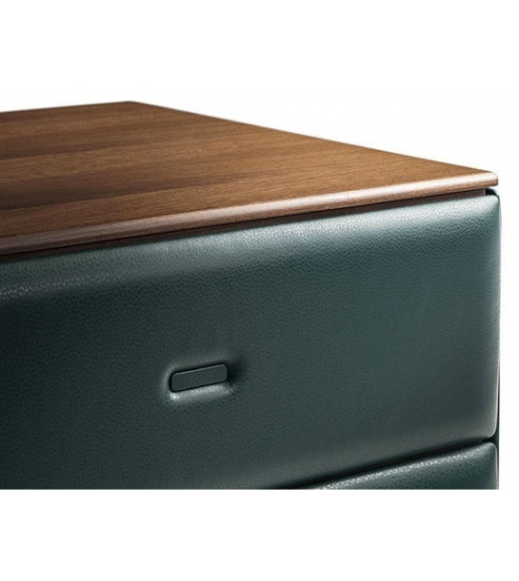 Moondance Poltrona Frau Night Table